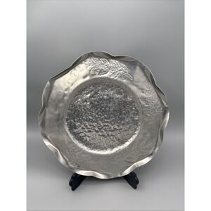 Vintage Hand Wrought Aluminum Round Serving Bowl Tray Plate Platter 14.5" D
